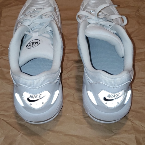Air Max 2 Light - Picture 4 of 6